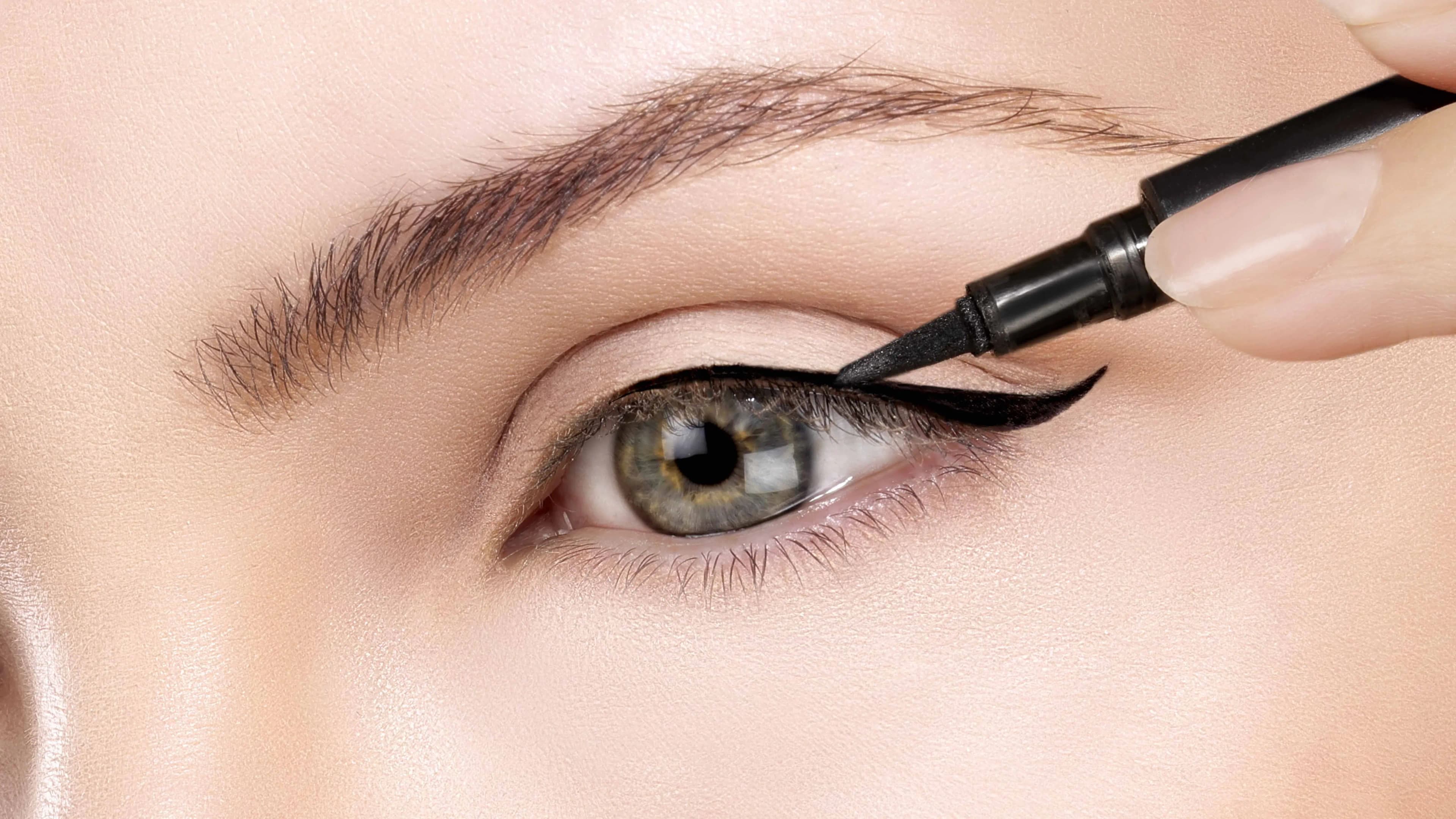 Delineador ojos